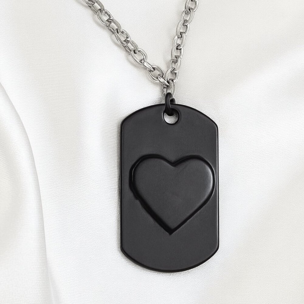 Black Heart Dog Tag Pendant Necklace – Edgy Stainless Steel Chain Jewelry